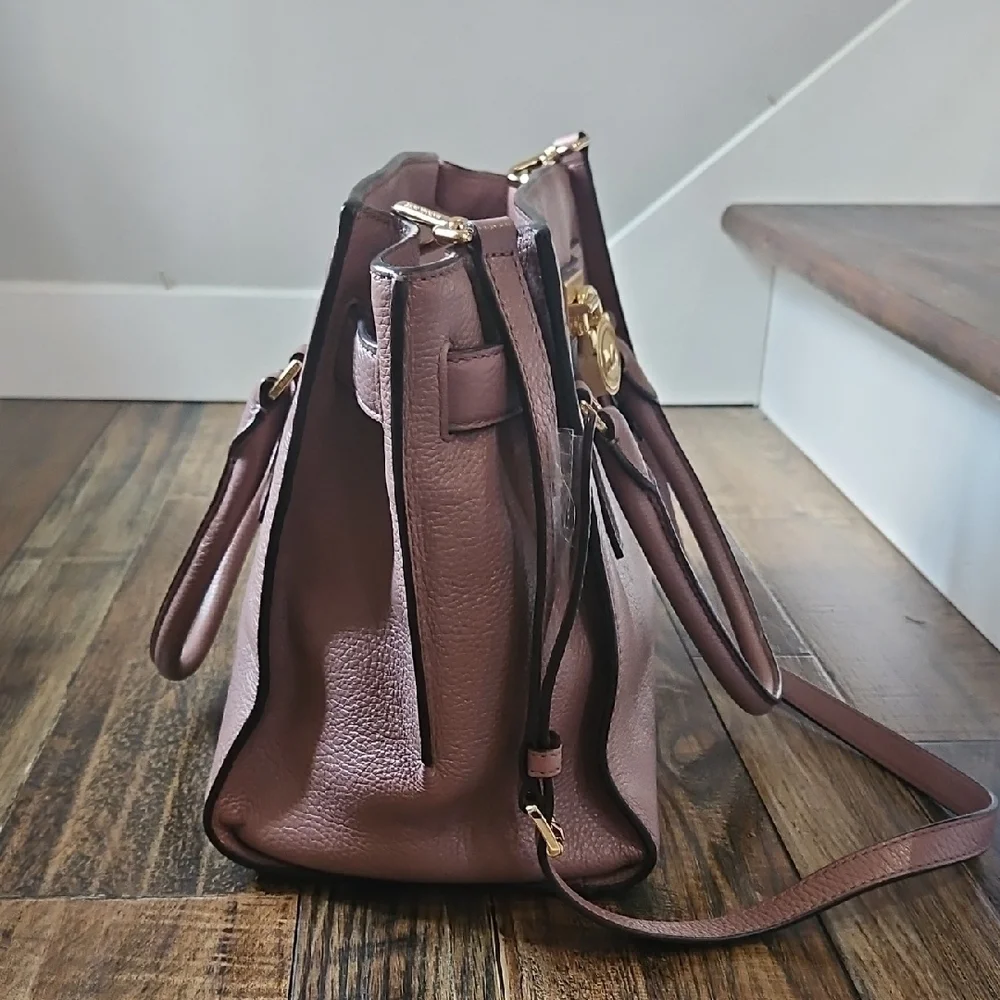 Michael Kors‎ Purple Leather Shoulder Bag